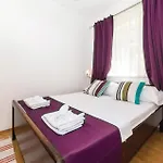 Holiday home Four-bedroom In Okrug Gornji *