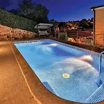 Four-bedroom In Okrug Gornji Trogir