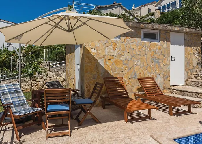 Prázdninový dům Four-bedroom In Okrug Gornji Trogir